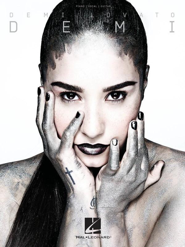 Demi Lovato - Demi-Songbooks-Hal Leonard-Engadine Music